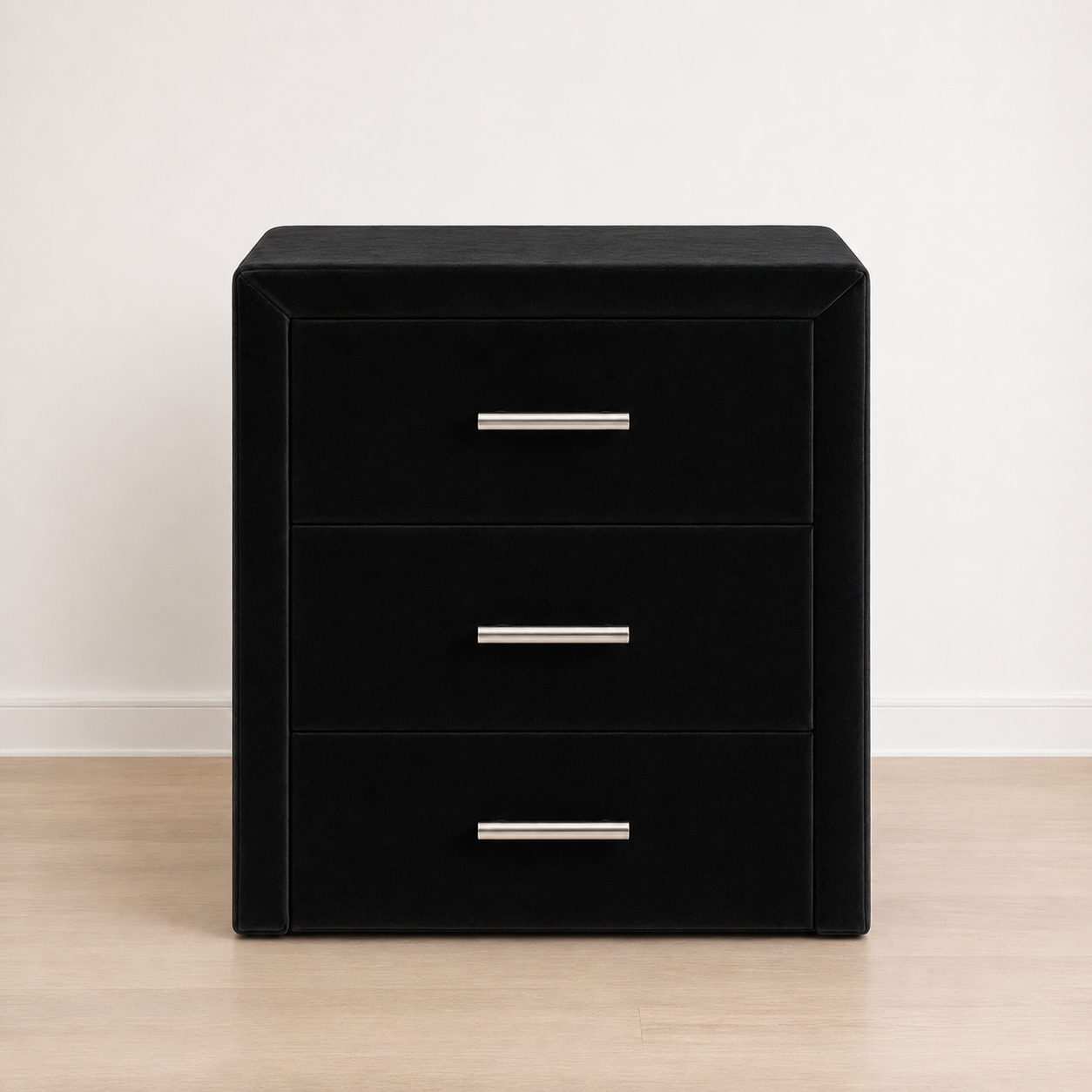 Chesterfiled Black Bedroom Suite - King Size